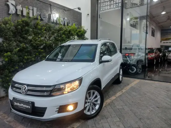 VOLKSWAGEN TIGUAN 2.0 TSI 16V TURBO GASOLINA 4P TIPTRONIC VOLKSWAGEN TIGUAN 2.0 TSI 16V TURBO GASOLINA 4P TIPTRONIC