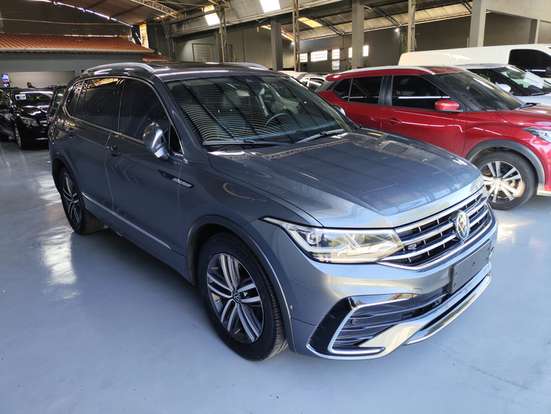 VOLKSWAGEN-TIGUAN-2023