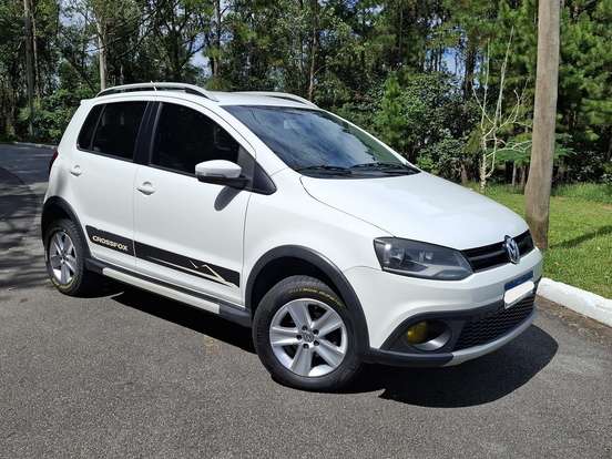 VOLKSWAGEN-CROSSFOX-1.6 MI FLEX 8V 4P MANUAL VOLKSWAGEN-CROSSFOX-2011