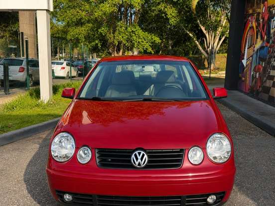 VOLKSWAGEN-POLO SEDAN-2.0 MI 8V GASOLINA 4P MANUAL VOLKSWAGEN-POLO SEDAN-2002