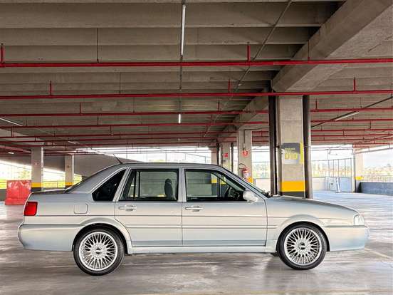 VOLKSWAGEN-SANTANA-1.8 MI 8V ÁLCOOL 4P MANUAL VOLKSWAGEN-SANTANA-1999