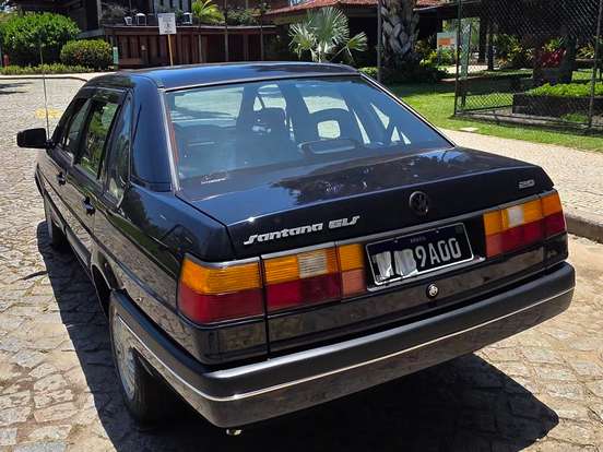 VOLKSWAGEN-SANTANA-2.0 GLS 8V GASOLINA 4P MANUAL VOLKSWAGEN-SANTANA-1993