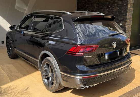 VOLKSWAGEN-TIGUAN-2020