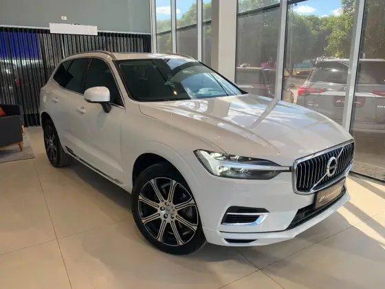 VOLVO XC60 2.0 T8 HYBRID INSCRIPTION AWD GEARTRONIC