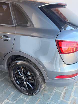 AUDI-Q3-2017