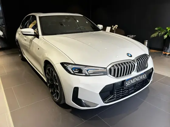 BMW 320i 2.0 16V TURBO FLEX M SPORT AUTOMÁTICO BMW 320i 2.0 16V TURBO FLEX M SPORT AUTOMÁTICO