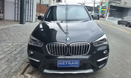 BMW-X1-2016