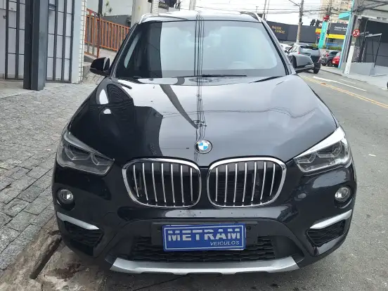 BMW-X1-2.0 16V TURBO ACTIVEFLEX SDRIVE20I X-LINE 4P AUTOMÁTICO BMW-X1-2016