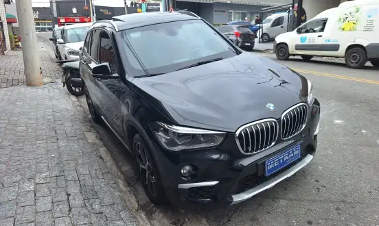 BMW-X1-2016