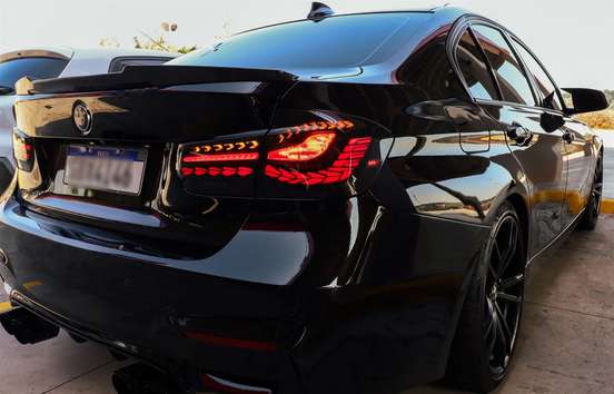 BMW-320i-2015