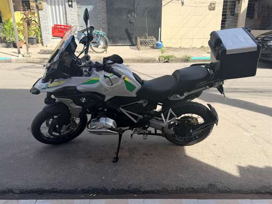 BMW-R 1250 GS ADVENTURE PREMIUM 40 ANOS BMW-R 1250 GS ADVENTURE PREMIUM 40 ANOS-2022