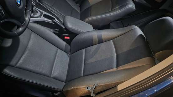 BMW-X1-2012