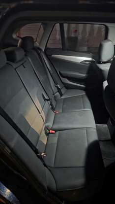 BMW-X1-2012