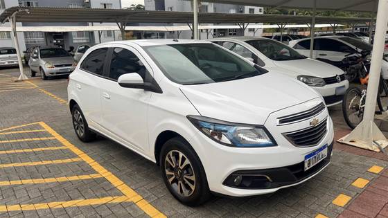 CHEVROLET ONIX 1.4 MPFI LTZ 8V FLEX 4P AUTOMÁTICO