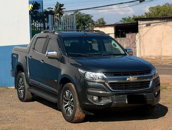 CHEVROLET S10 2.8 HIGH COUNTRY 4X4 CD 16V TURBO DIESEL 4P AUTOMÁTICO