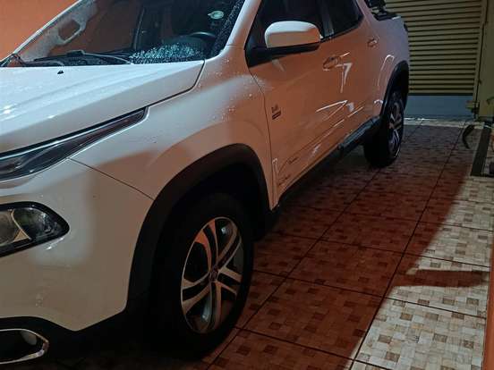 FIAT-TORO-2.4 16V MULTIAIR FLEX FREEDOM AT9 FIAT-TORO-2017