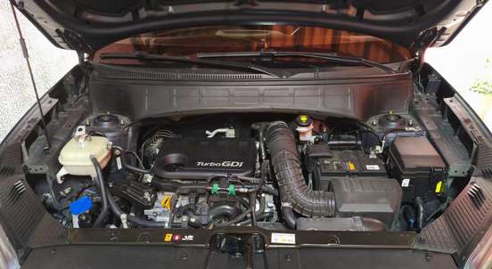 HYUNDAI-CRETA-2023