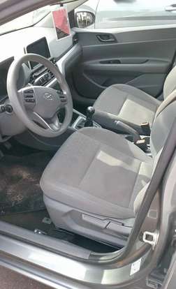 HYUNDAI-HB20S-2023