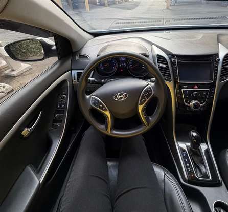 HYUNDAI-I30-2014