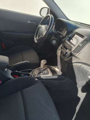 HYUNDAI-I30-2009