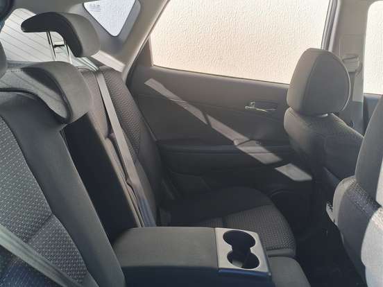 HYUNDAI-I30-2.0 MPI 16V GASOLINA 4P AUTOMÁTICO HYUNDAI-I30-2009