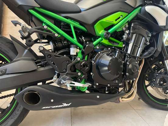 KAWASAKI-Z900 KAWASAKI-Z900-2025