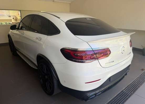MERCEDES-BENZ-GLC 63 AMG-4.0 V8 TURBO GASOLINA COUPÉ S 4MATIC+ SPEEDSHIFT MERCEDES-BENZ-GLC 63 AMG-2021