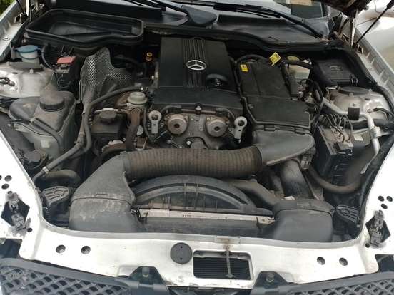 MERCEDES-BENZ-SLK 200-2010