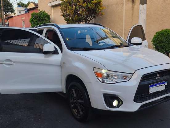 MITSUBISHI-ASX-2.0 4X2 16V GASOLINA 4P AUTOMÁTICO MITSUBISHI-ASX-2012