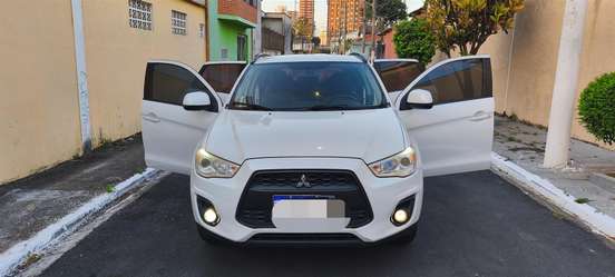 MITSUBISHI-ASX-2012