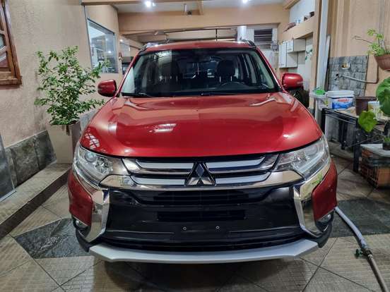 MITSUBISHI-OUTLANDER-2.0 16V GASOLINA 4P AUTOMÁTICO MITSUBISHI-OUTLANDER-2016
