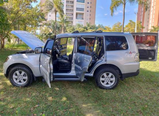MITSUBISHI-PAJERO FULL-3.8 GLS 4X4 V6 24V GASOLINA 4P AUTOMÁTICO MITSUBISHI-PAJERO FULL-2008