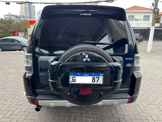 MITSUBISHI-PAJERO FULL-3.8 HPE 4X4 V6 24V GASOLINA 4P AUTOMÁTICO MITSUBISHI-PAJERO FULL-2011