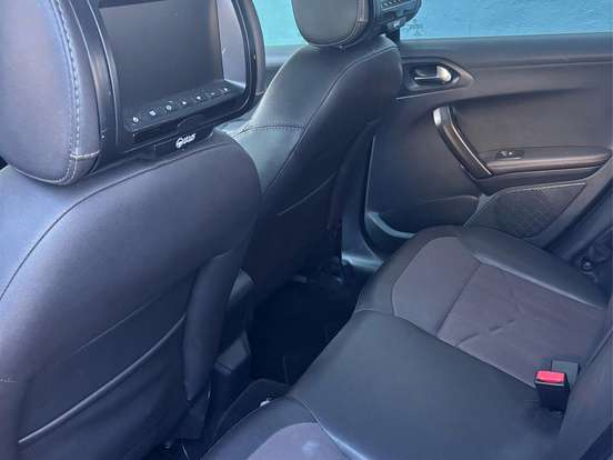 PEUGEOT-2008-1.6 16V FLEX GRIFFE 4P AUTOMÁTICO PEUGEOT-2008-2016