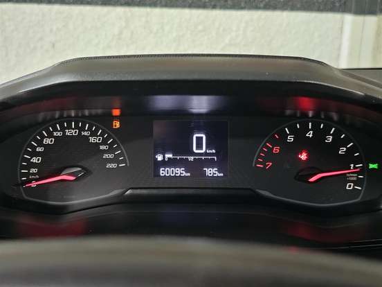 PEUGEOT-208-1.0 FIREFLY FLEX LIKE MANUAL PEUGEOT-208-2024