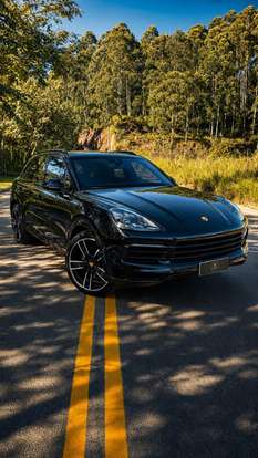 PORSCHE-CAYENNE-2021