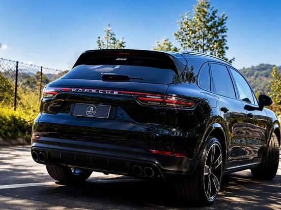 PORSCHE-CAYENNE-3.0 V6 E-HYBRID AWD TIPTRONIC S PORSCHE-CAYENNE-2021