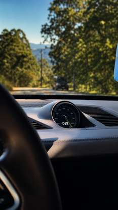 PORSCHE-CAYENNE-2021
