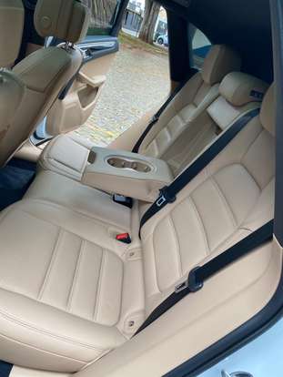 PORSCHE-MACAN-2024
