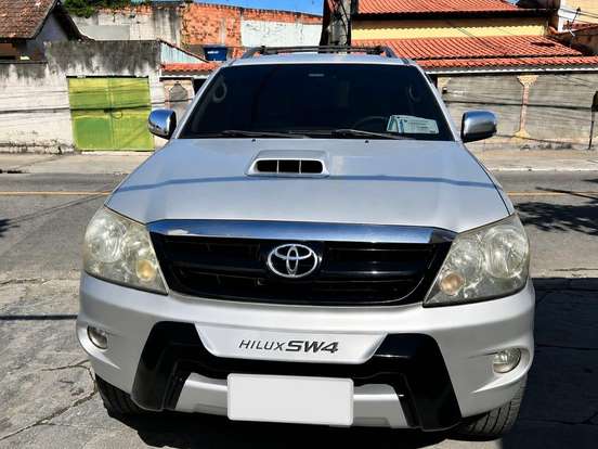 TOYOTA-HILUX SW4-3.0 SRV 4X4 16V TURBO INTERCOOLER DIESEL 4P AUTOMÁTICO TOYOTA-HILUX SW4-2006