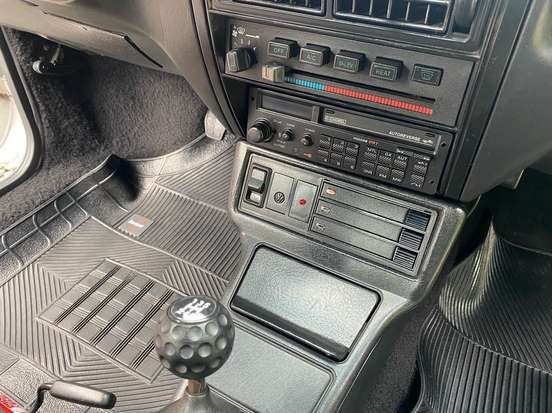 VOLKSWAGEN-GOL-1.8S GTS 8V ÁLCOOL 2P MANUAL VOLKSWAGEN-GOL-1992