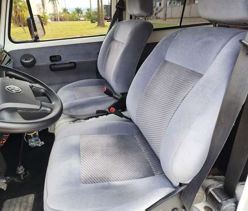 VOLKSWAGEN-KOMBI-1.4 MI STD 8V FLEX 3P MANUAL VOLKSWAGEN-KOMBI-2009