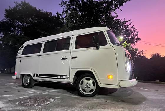 VOLKSWAGEN KOMBI 1.4 MI STD 8V FLEX 4P MANUAL