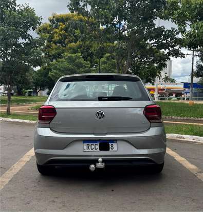 VOLKSWAGEN-POLO-2020