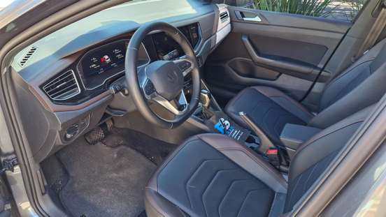 VOLKSWAGEN-VIRTUS-1.0 200 TSI HIGHLINE AUTOMÁTICO VOLKSWAGEN-VIRTUS-2023