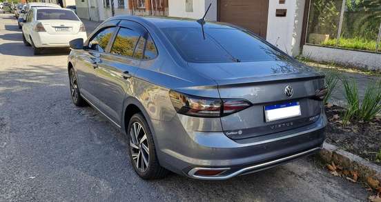 VOLKSWAGEN-VIRTUS-2023