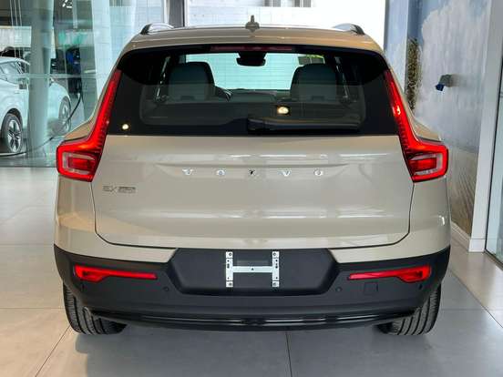 VOLVO-EX40-P6 RECHARGE ELECTRIC PLUS VOLVO-EX40-2026