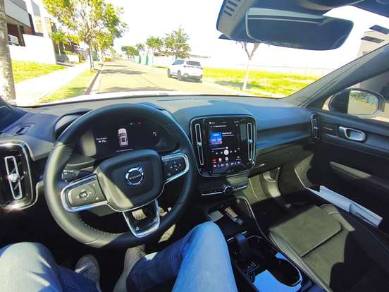 VOLVO-XC40-P6 RECHARGE ELECTRIC PLUS VOLVO-XC40-2023