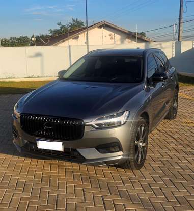 VOLVO-XC60-2019