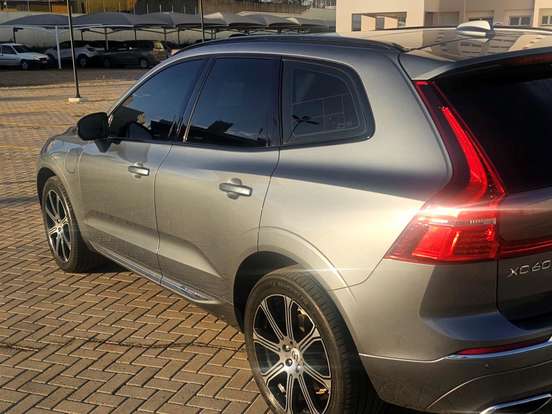VOLVO-XC60-2.0 T8 HYBRID INSCRIPTION AWD GEARTRONIC VOLVO-XC60-2019